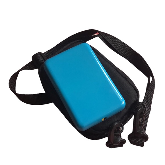 Kodak mini 2 HD printer with Case Easy set up great image quality take along - Picture 4 of 10